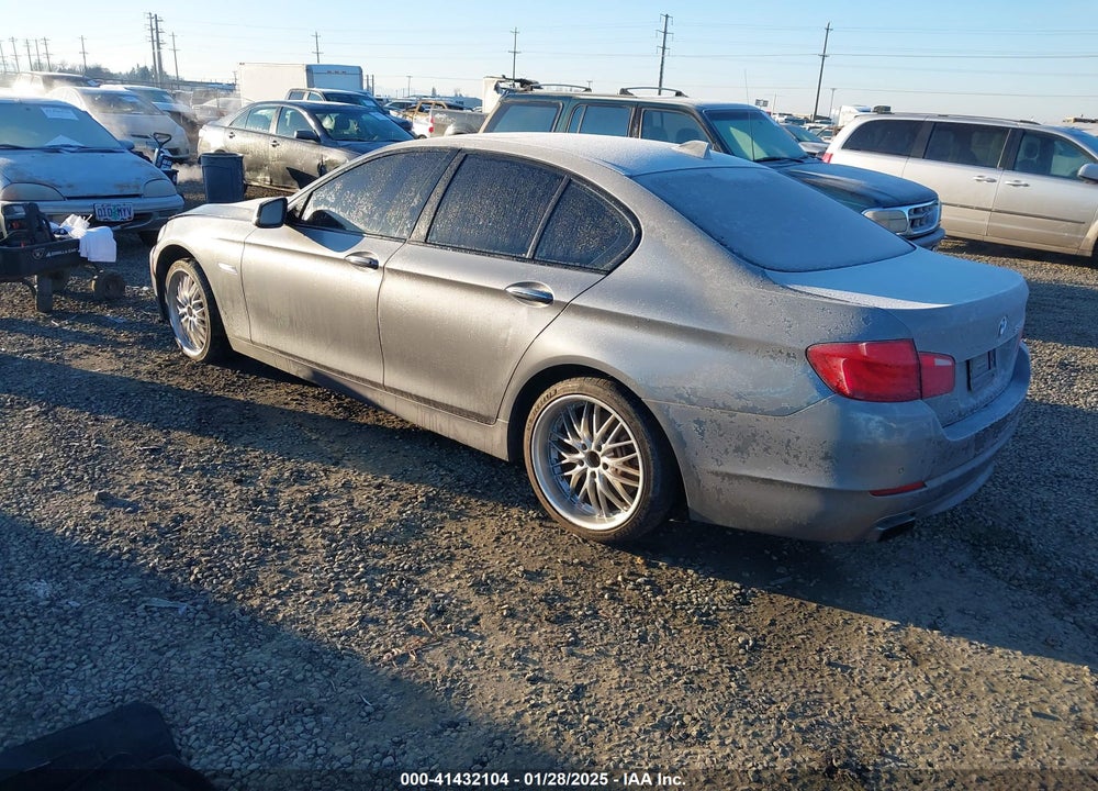 2011 BMW 550I VIN: WBAFR9C52BC271152