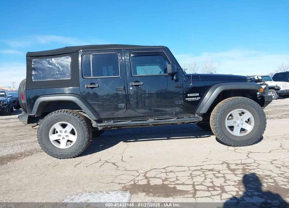 2011 JEEP WRANGLER UNLIMITED SPORT VIN: 1J4BA3H12BL529014