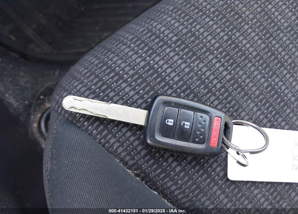 2015 HONDA FIT LX VIN: 3HGGK5H51FM744509
