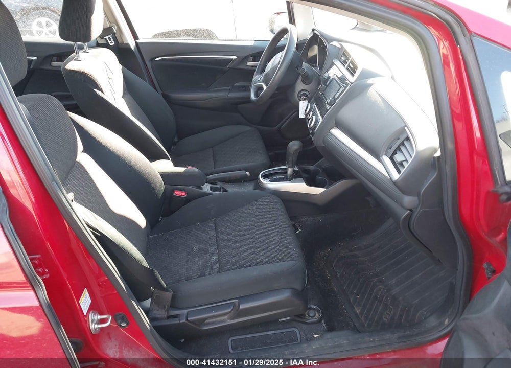 2015 HONDA FIT LX VIN: 3HGGK5H51FM744509