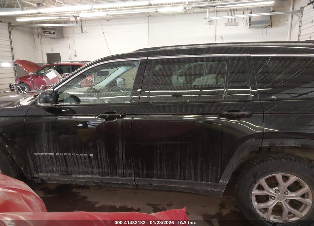 2022 JEEP GRAND CHEROKEE L LIMITED 4X4 VIN: 1C4RJKBG0N8573306
