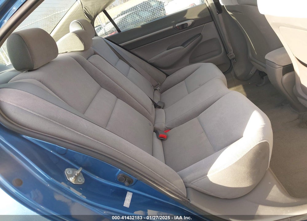 2006 HONDA CIVIC VIN: 1HGFA16826L085359
