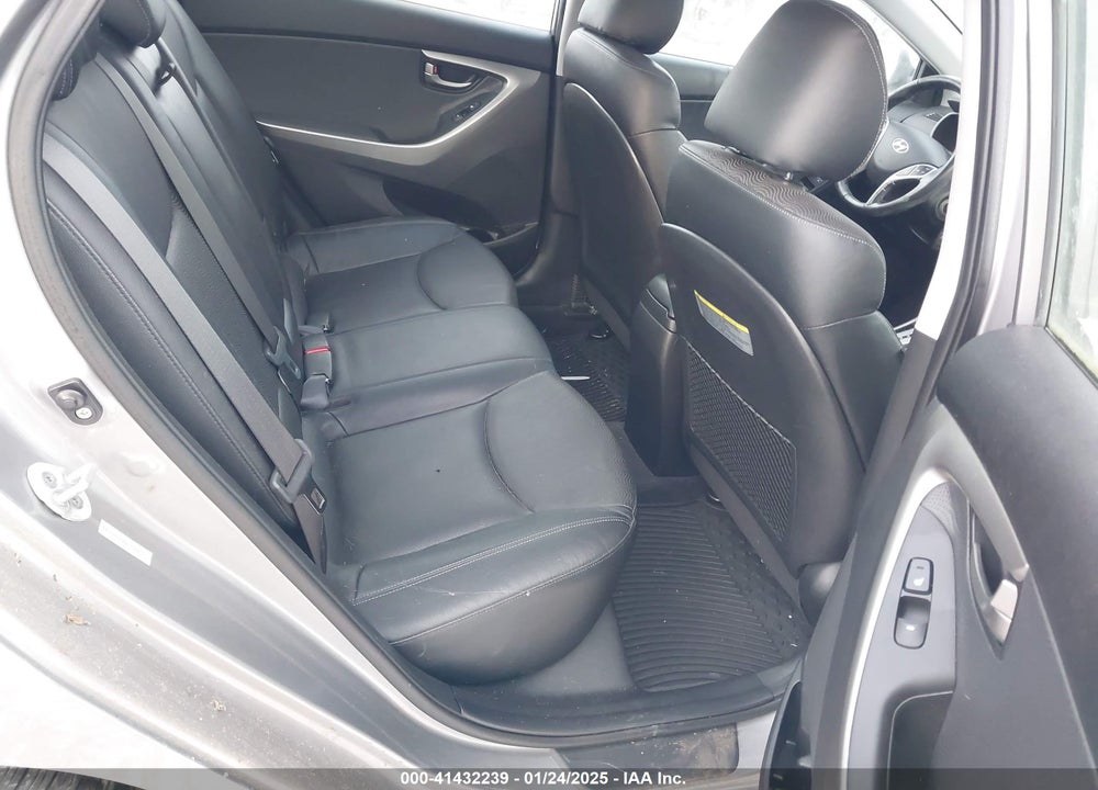 2011 HYUNDAI ELANTRA VIN: KMHDH4AE3BU147576