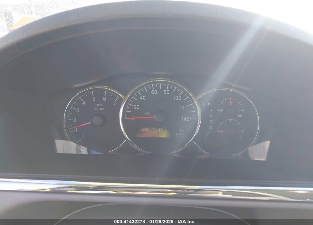2007 BUICK LACROSSE CX VIN: 2G4WC582571243270