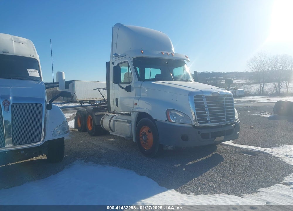 2013 FREIGHTLINER CASCADIA 125 VIN: 3AKJGEDV6DSBZ1804