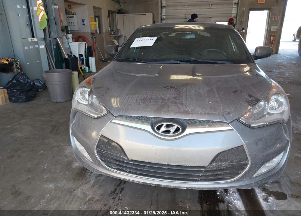 2017 HYUNDAI VELOSTER VIN: KMHTC6AD7HU321025