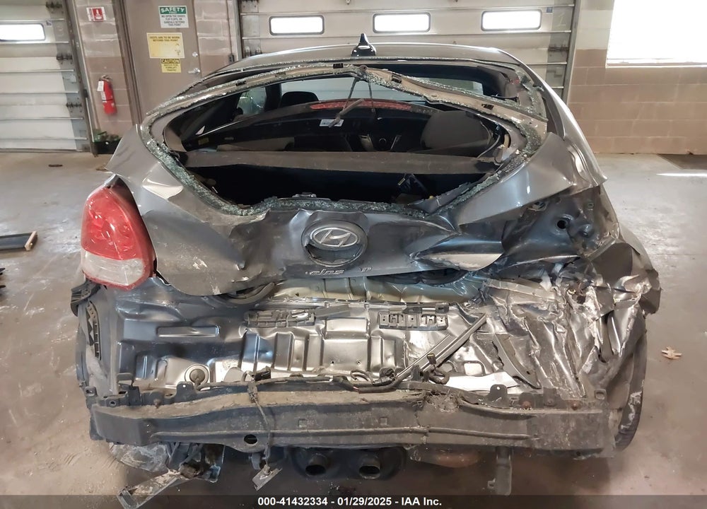 2017 HYUNDAI VELOSTER VIN: KMHTC6AD7HU321025