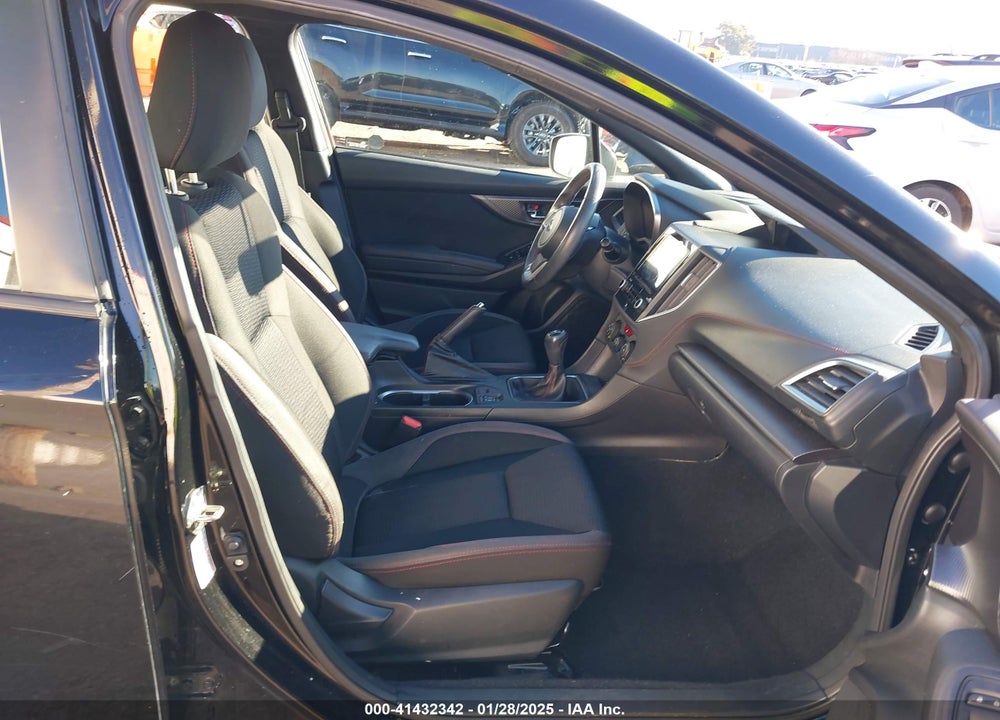 2018 SUBARU IMPREZA VIN: 4S3GKAK61J1602871