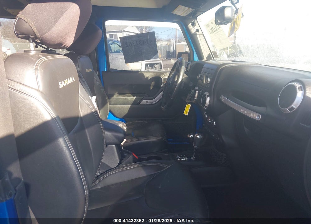 2016 JEEP WRANGLER SAHARA VIN: 1C4AJWBG7GL102208