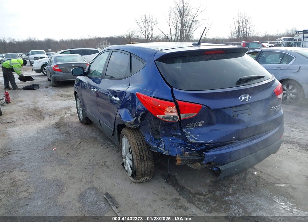 2013 HYUNDAI TUCSON VIN: KM8JU3AC2DU693487
