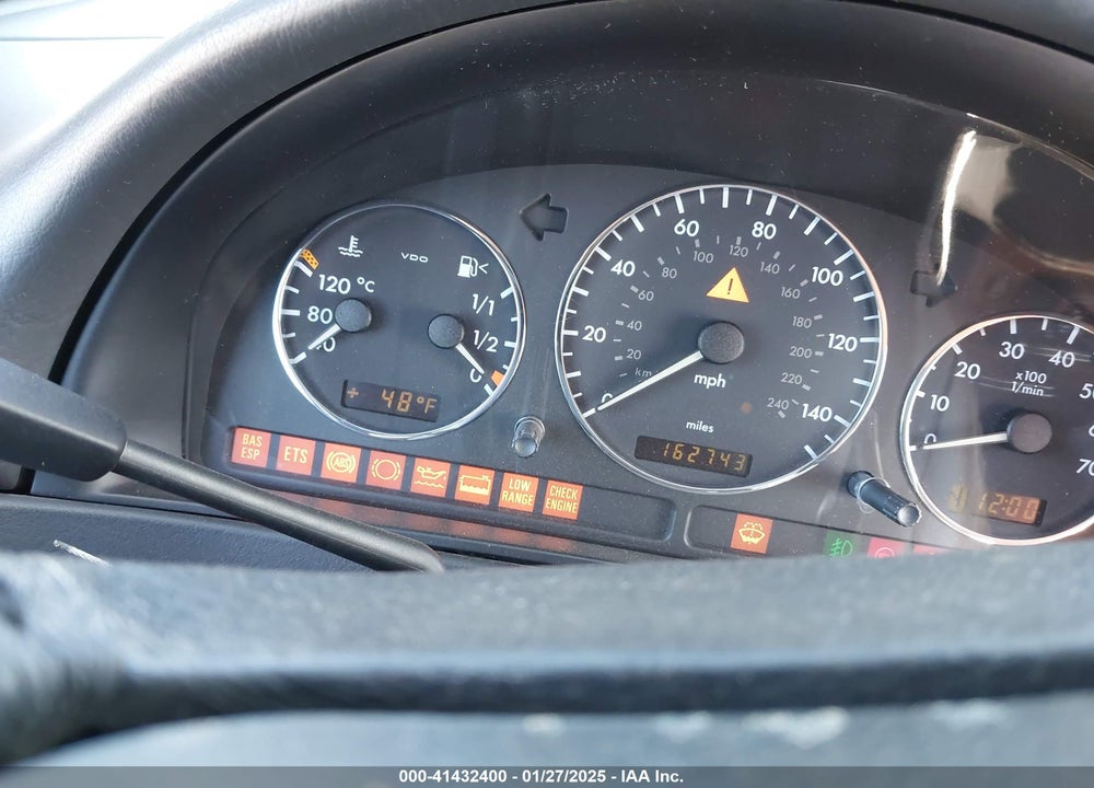 2005 MERCEDES-BENZ ML 500 4MATIC VIN: 4JGAB75E25A540894