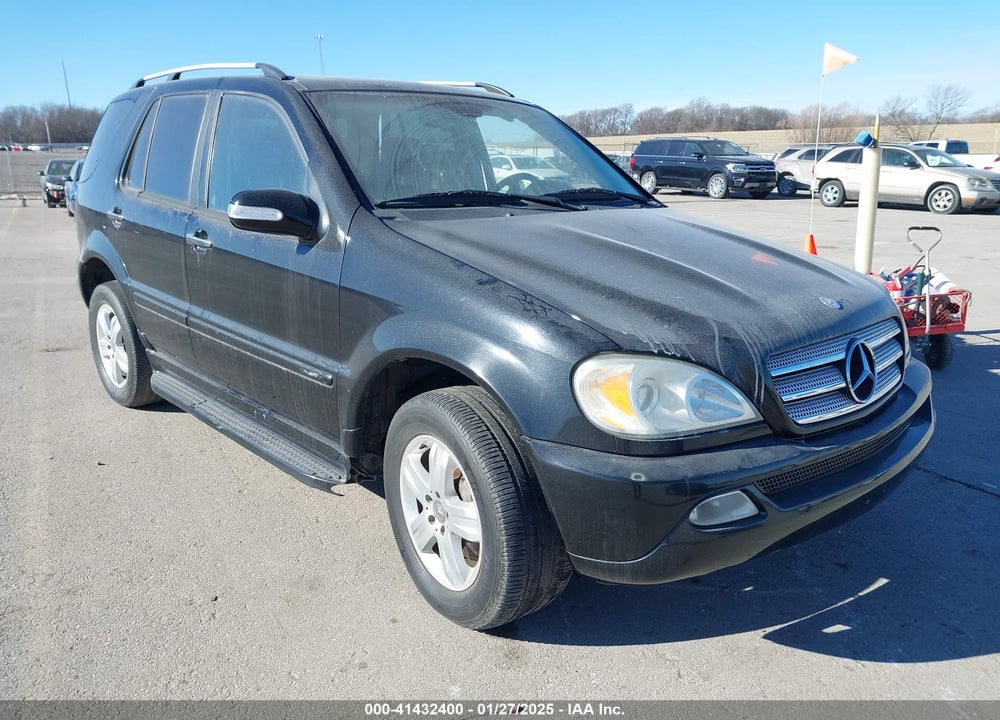 2005 MERCEDES-BENZ ML 500 4MATIC VIN: 4JGAB75E25A540894