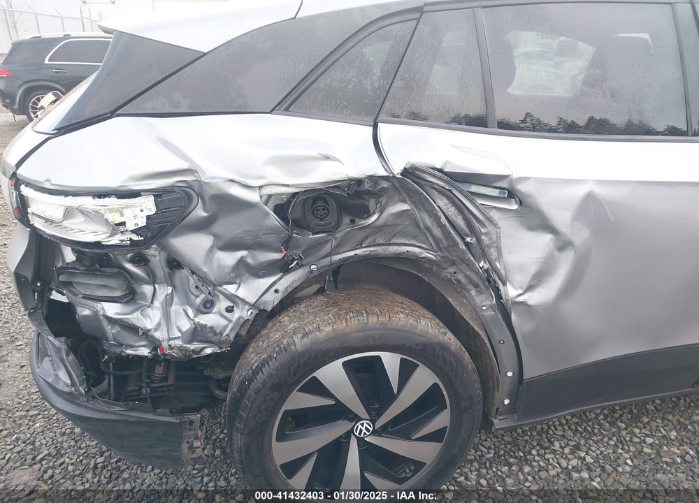 2023 VOLKSWAGEN ID.4 VIN: 1V2DNPE86PC030217