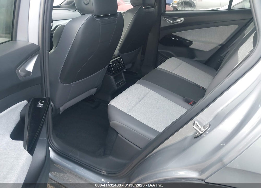 2023 VOLKSWAGEN ID.4 VIN: 1V2DNPE86PC030217