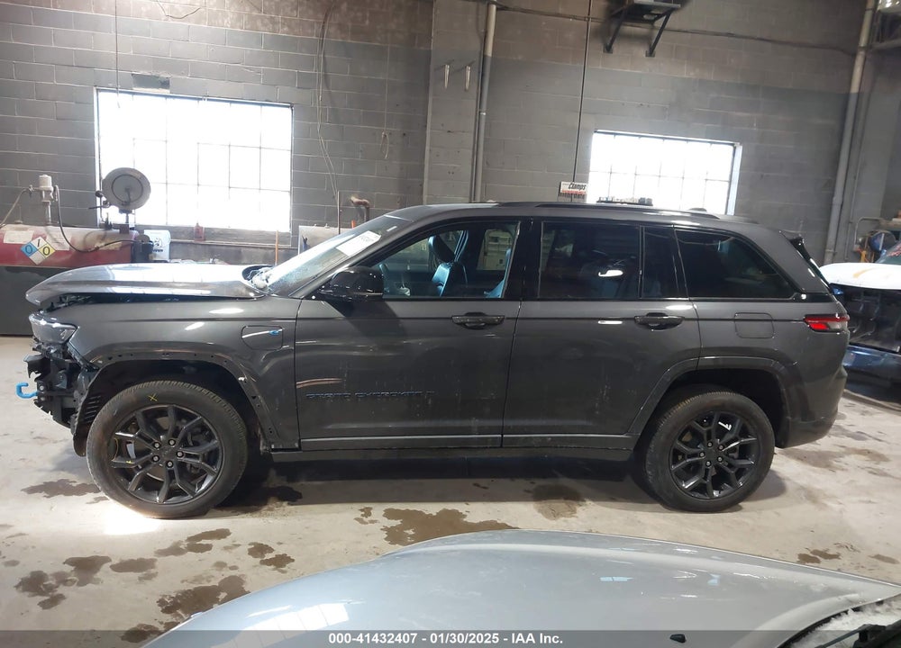 2024 JEEP GRAND CHEROKEE 4XE VIN: 1C4RJYB60R8529449