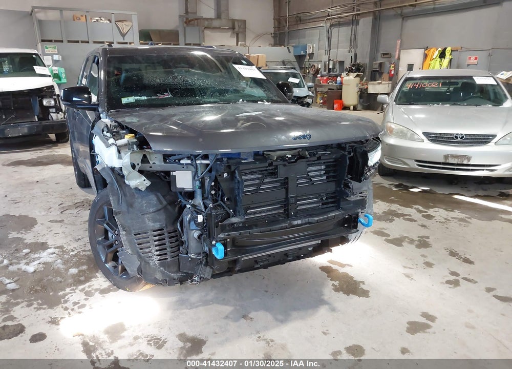 2024 JEEP GRAND CHEROKEE 4XE VIN: 1C4RJYB60R8529449