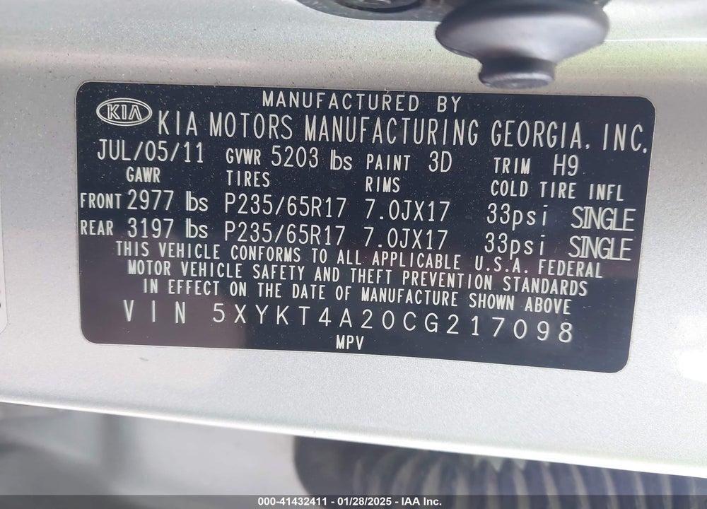 2012 KIA SORENTO LX V6 VIN: 5XYKT4A20CG217098