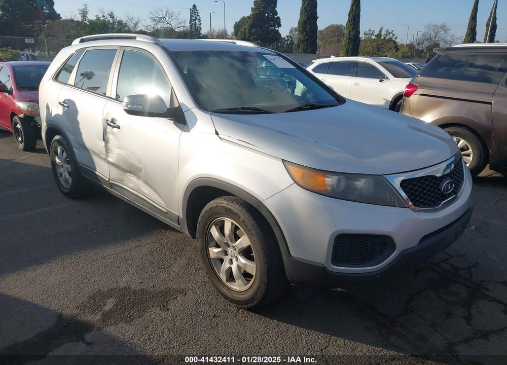 2012 KIA SORENTO LX V6 VIN: 5XYKT4A20CG217098