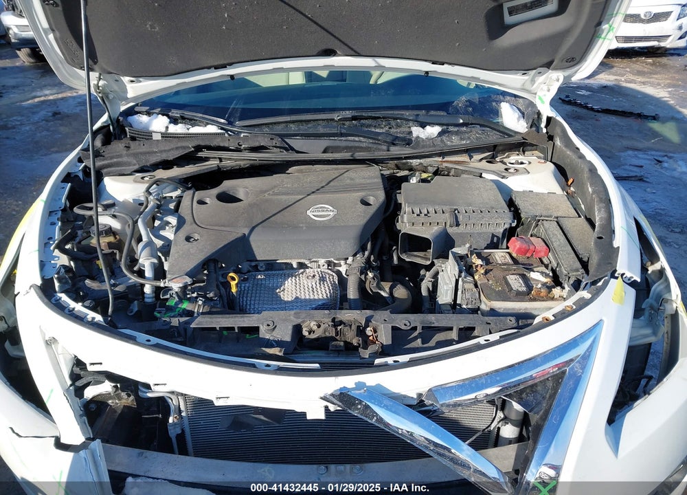 2015 NISSAN ALTIMA VIN: 1N4AL3AP1FC151600