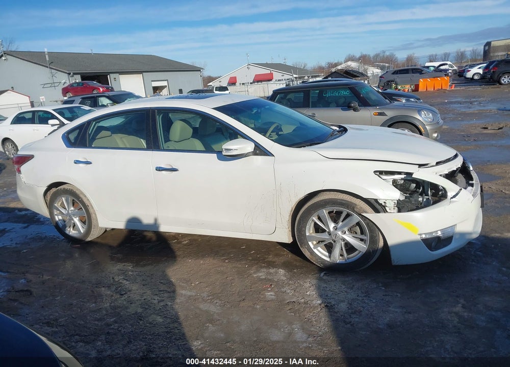 2015 NISSAN ALTIMA VIN: 1N4AL3AP1FC151600