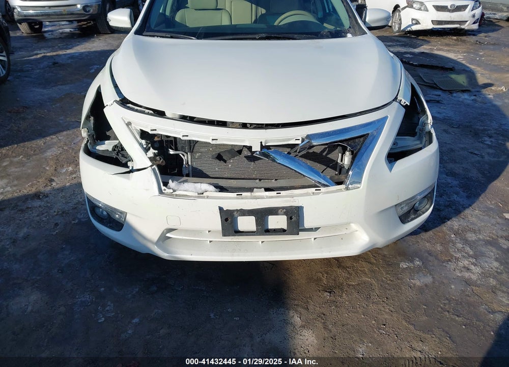 2015 NISSAN ALTIMA VIN: 1N4AL3AP1FC151600