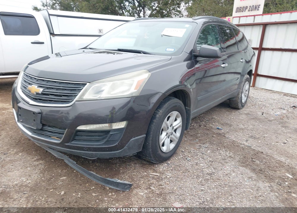 2016 CHEVROLET TRAVERSE LS VIN: 1GNKRFKD4GJ152151