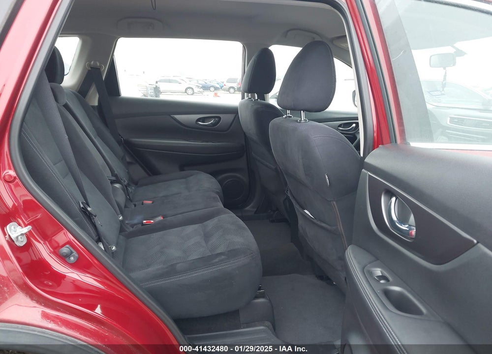 2016 NISSAN ROGUE S VIN: JN8AT2MT5GW027900