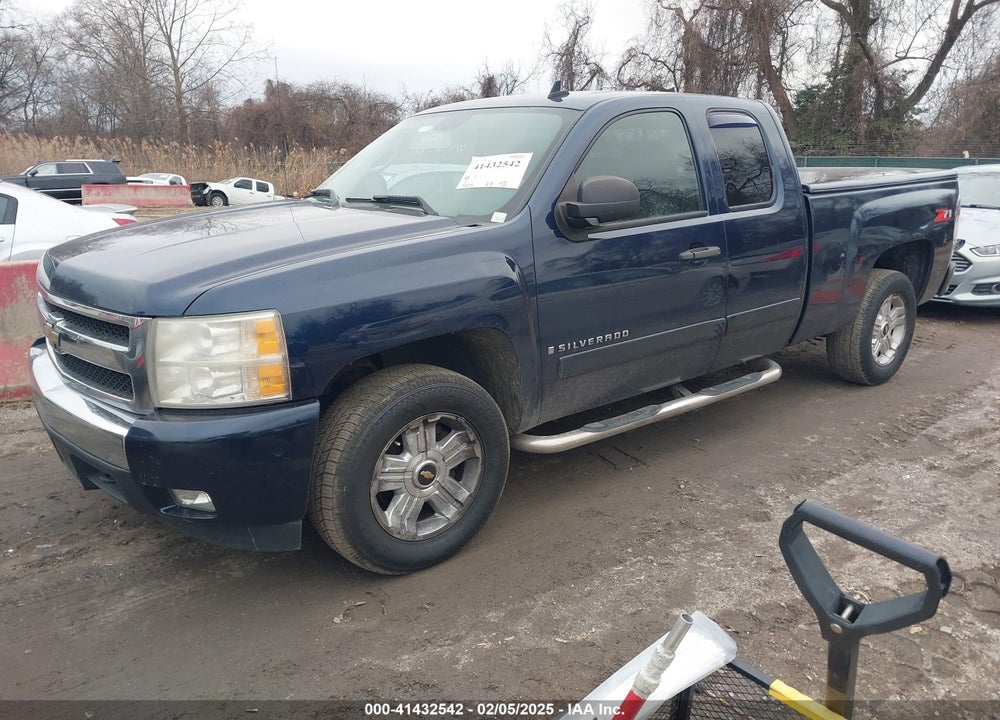 2008 CHEVROLET SILVERADO 1500 VIN: 2GCEC19J081227980