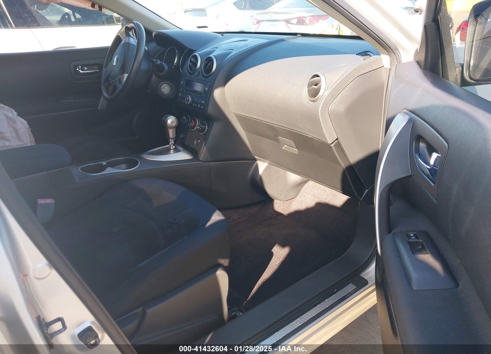 2008 NISSAN ROGUE S VIN: JN8AS58TX8W018965