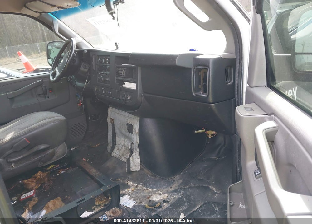 2016 CHEVROLET EXPRESS 3500 WORK VAN VIN: 1GCZGHFF1G1247447