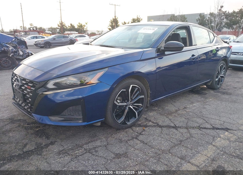 2024 NISSAN ALTIMA SR FWD VIN: 1N4BL4CV5RN305563
