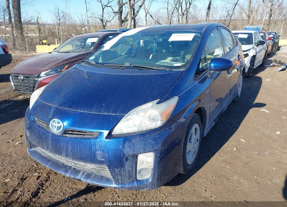 2011 TOYOTA PRIUS THREE VIN: JTDKN3DU2B5334318