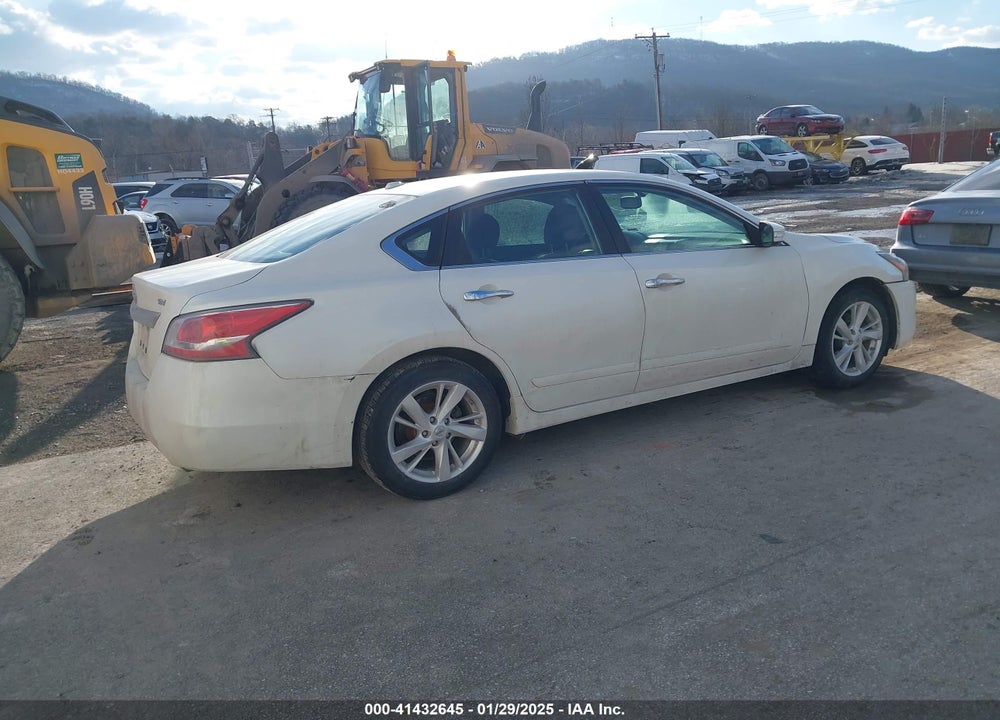 2015 NISSAN ALTIMA VIN: 1N4AL3AP6FC135134