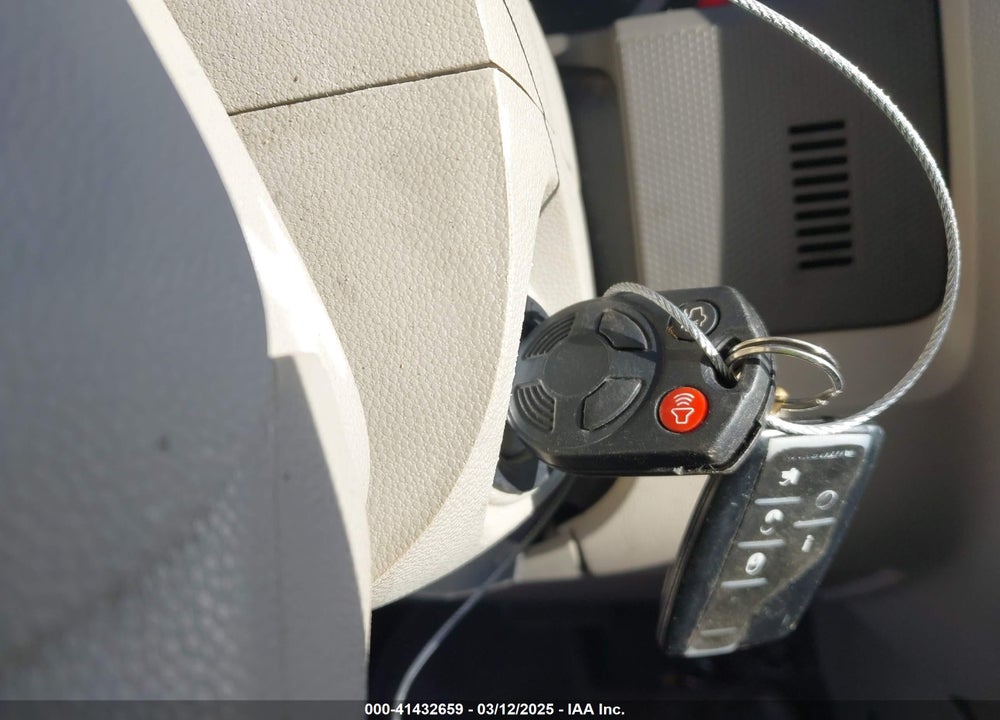 2011 FORD ESCAPE XLT VIN: 1FMCU9DG7BKB53006