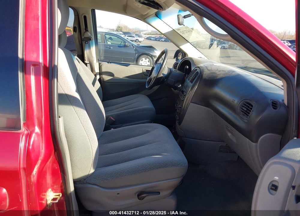 2006 DODGE GRAND CARAVAN SXT VIN: 2D4GP44L66R824706