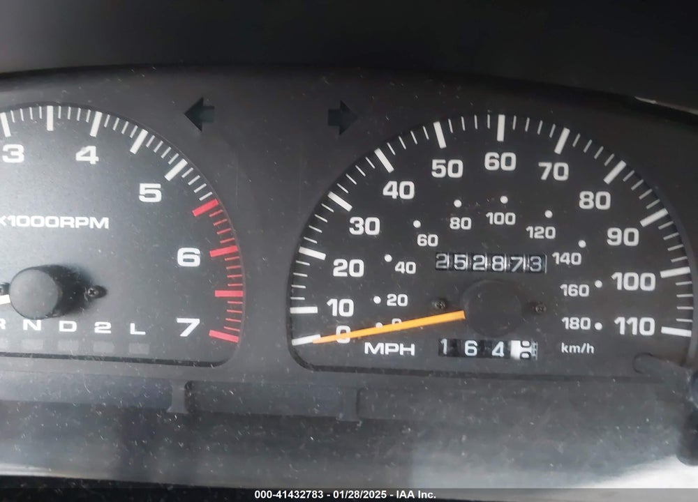 1998 TOYOTA 4RUNNER VIN: JT3GM84R8W0021444