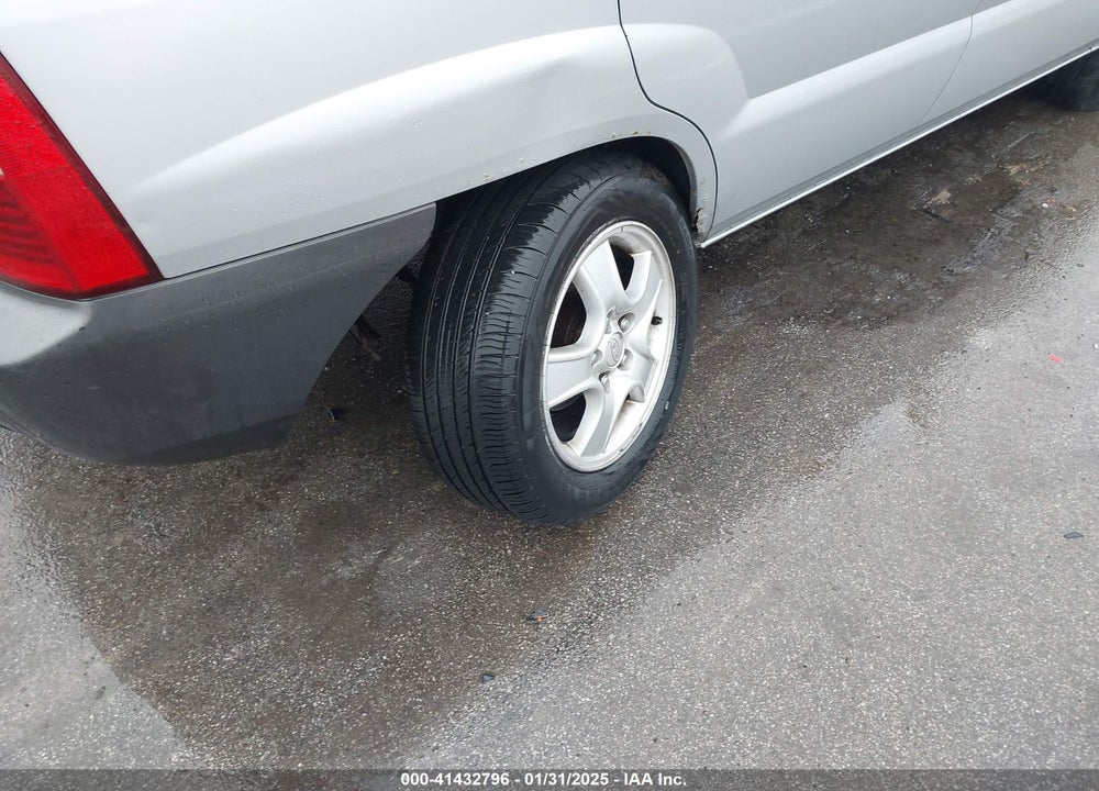 2006 KIA SPORTAGE LX VIN: KNDJF724667272550