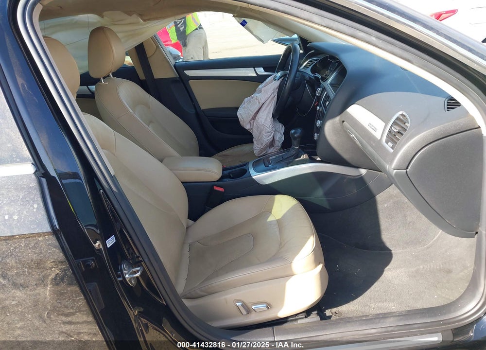 2013 AUDI A4 VIN: WAUBFAFL0DN008944