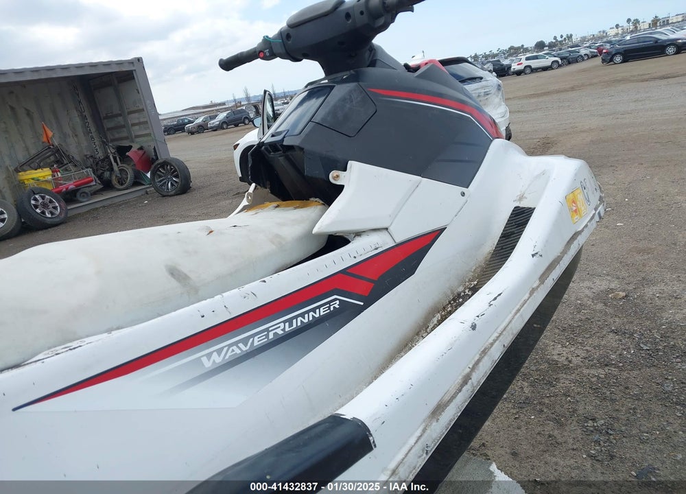 2019 YAMAHA WAVERUNNER VIN: 00000YAMA1242K819