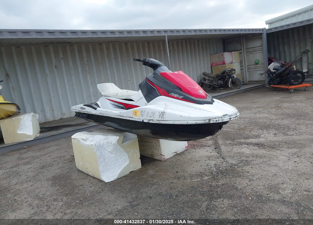 2019 YAMAHA WAVERUNNER VIN: 00000YAMA1242K819