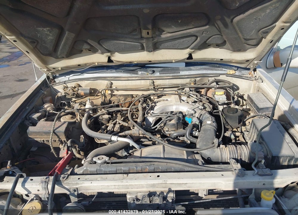 2000 NISSAN PATHFINDER LE/SE/XE VIN: JN8AR07S0YW428309