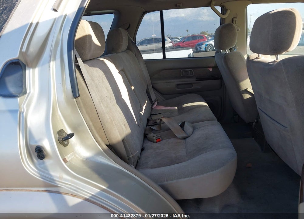 2000 NISSAN PATHFINDER LE/SE/XE VIN: JN8AR07S0YW428309
