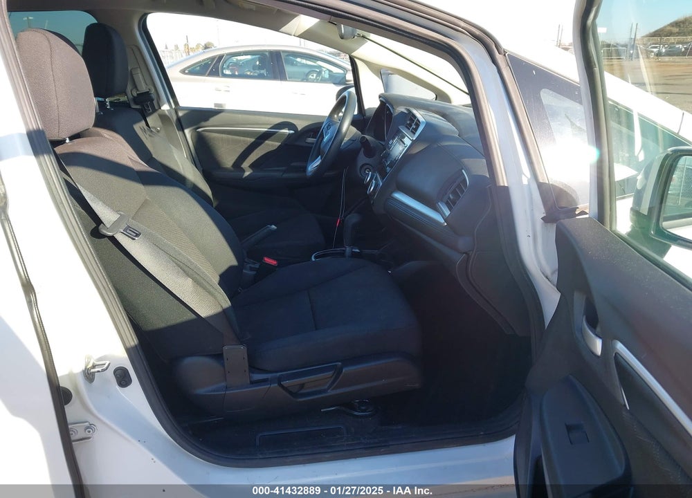 2016 HONDA FIT VIN: JHMGK5H53GX006333