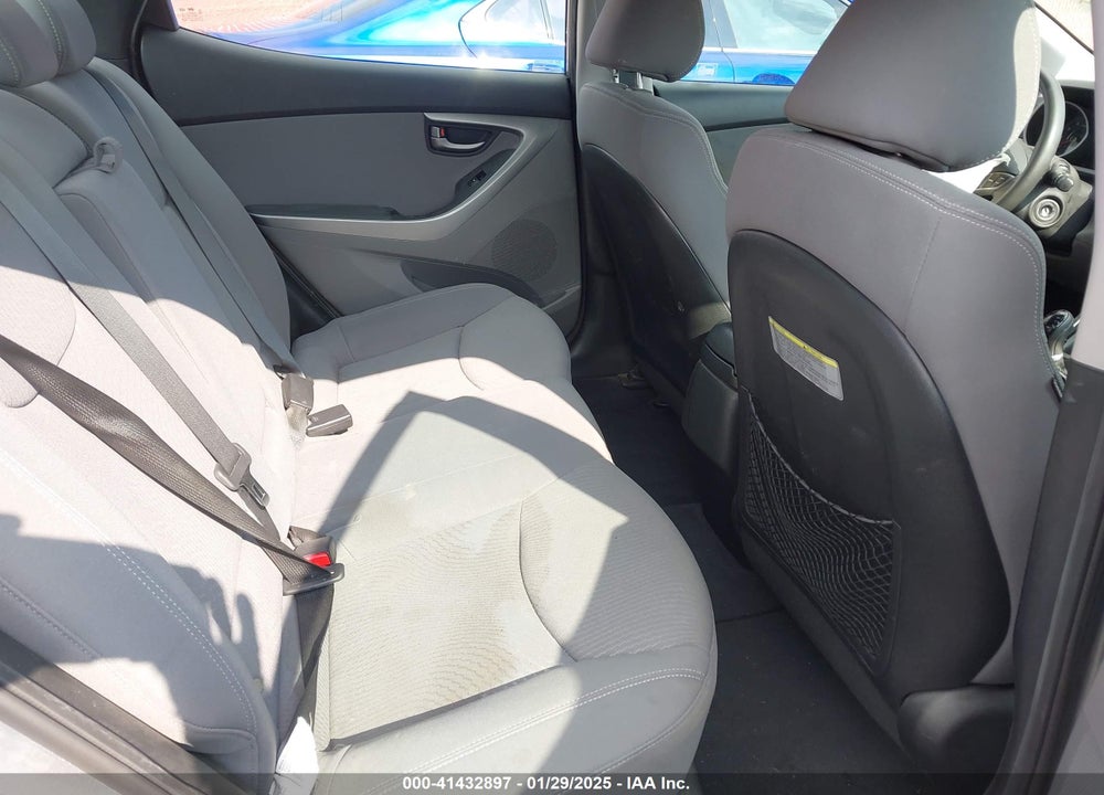 2014 HYUNDAI ELANTRA VIN: KMHDH4AE6EU176316