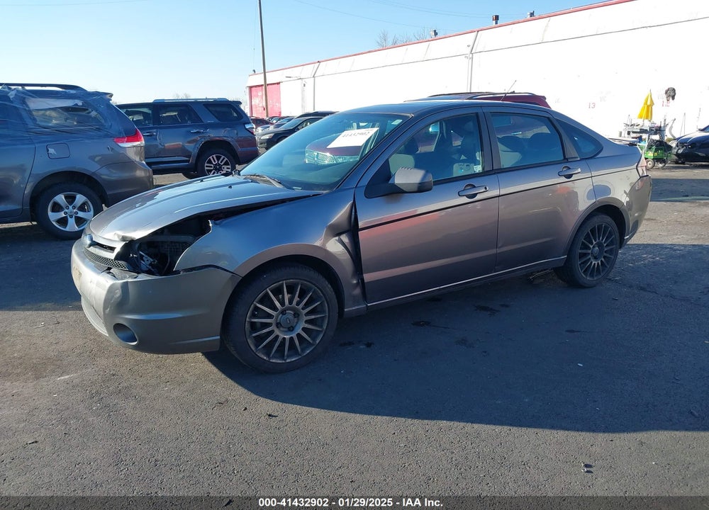 2010 FORD FOCUS SES VIN: 1FAHP3GN4AW201812