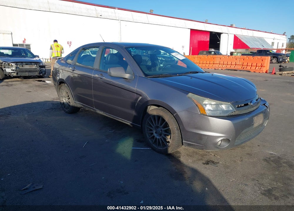 2010 FORD FOCUS SES VIN: 1FAHP3GN4AW201812