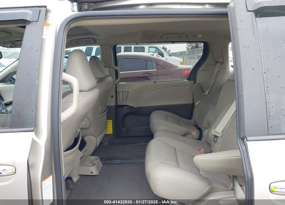 2015 TOYOTA SIENNA XLE LIMITED VIN: 5TDYK3DC3FS536689