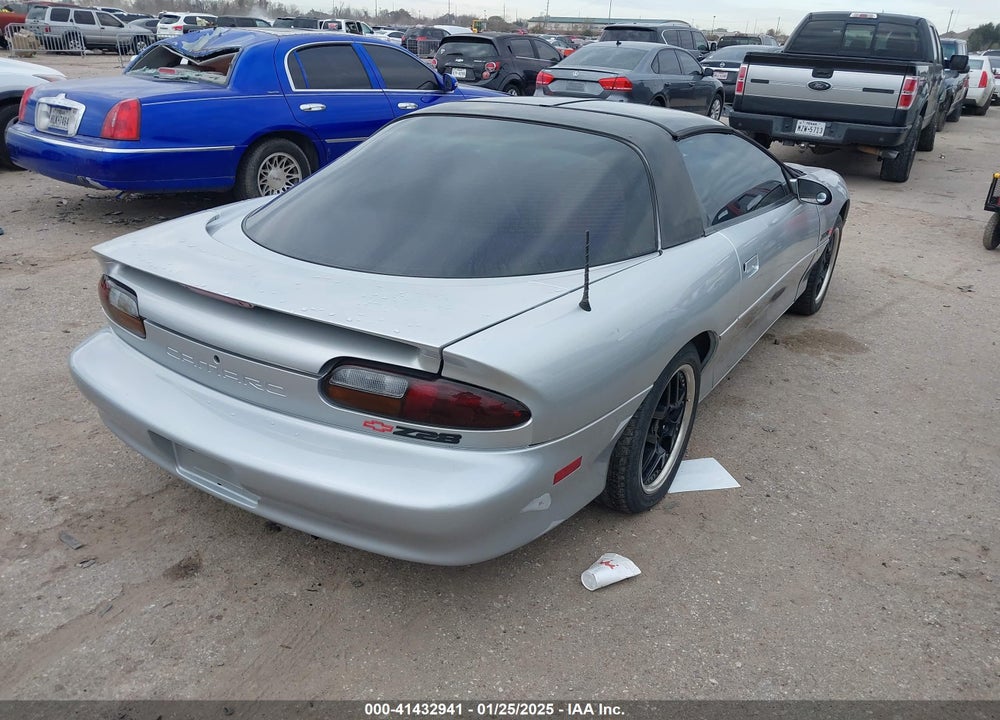 2002 CHEVROLET CAMARO Z28 VIN: 2G1FP22GX22148937