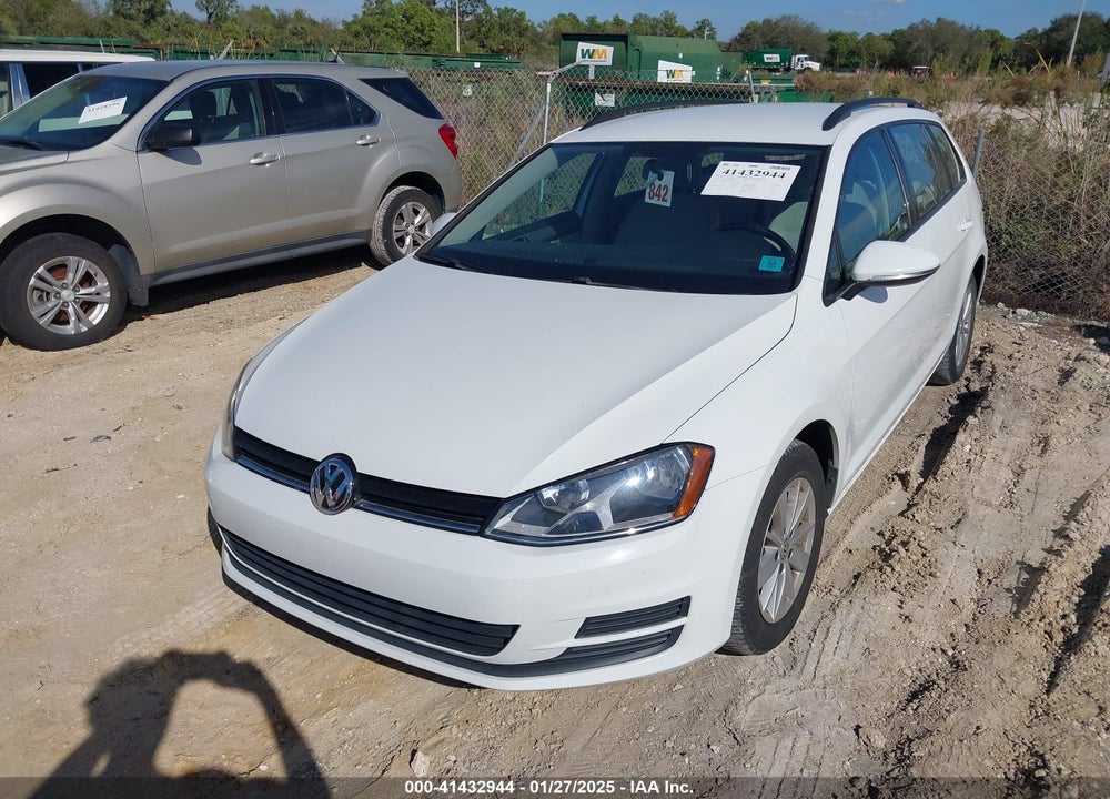 2017 VOLKSWAGEN GOLF SPORTWAGEN VIN: 3VWC17AU1HM506561