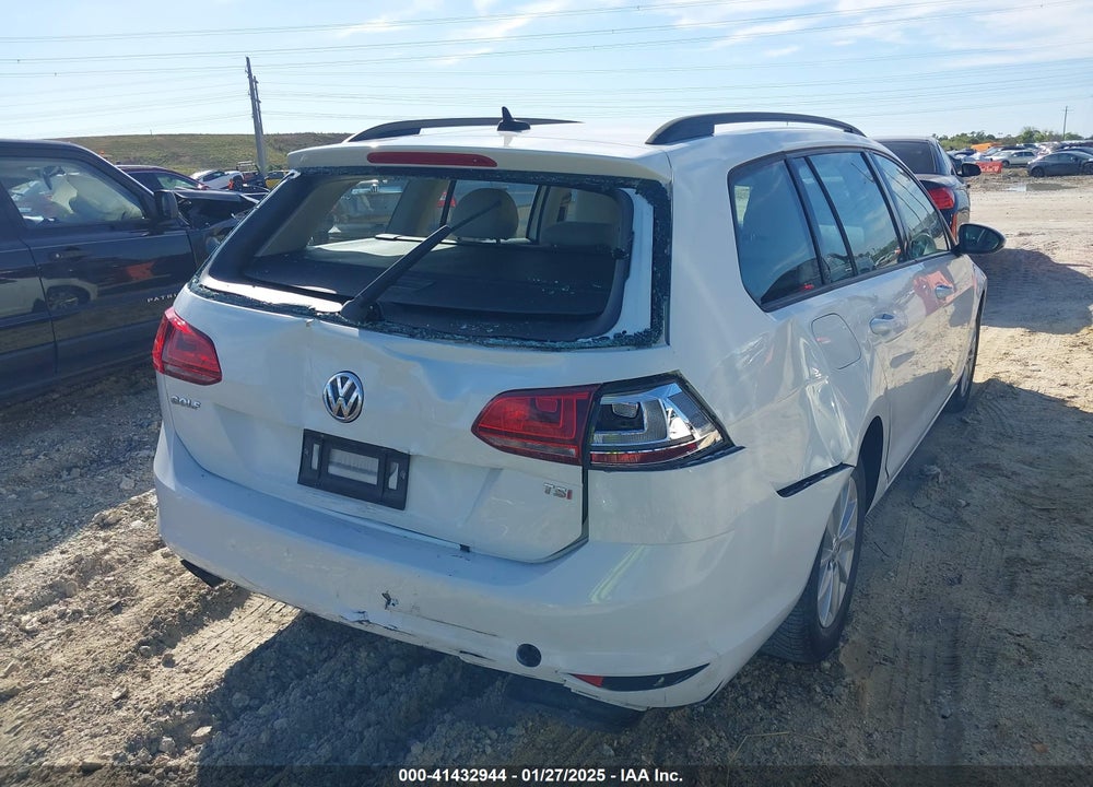 2017 VOLKSWAGEN GOLF SPORTWAGEN VIN: 3VWC17AU1HM506561